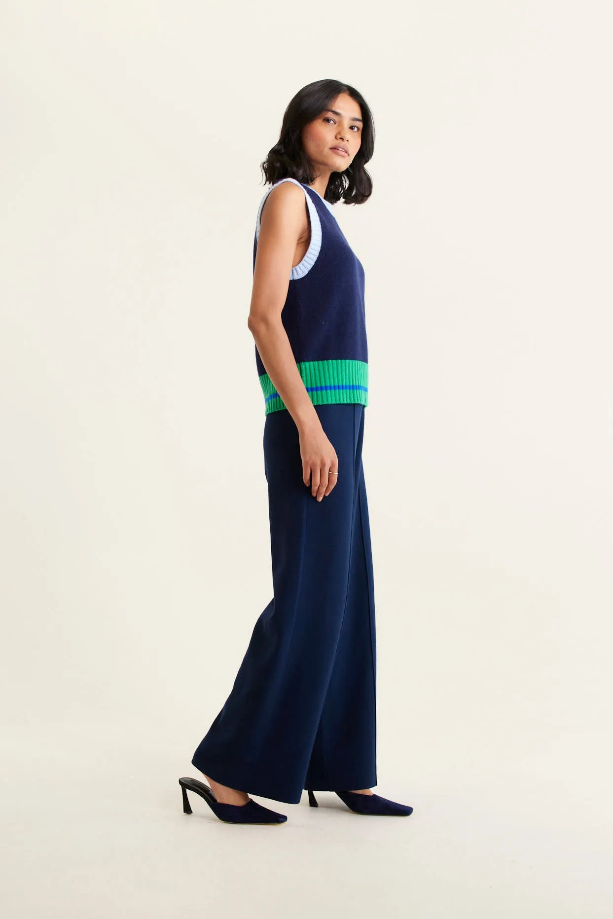 Lexington Merino Cashmere Vest In Denim