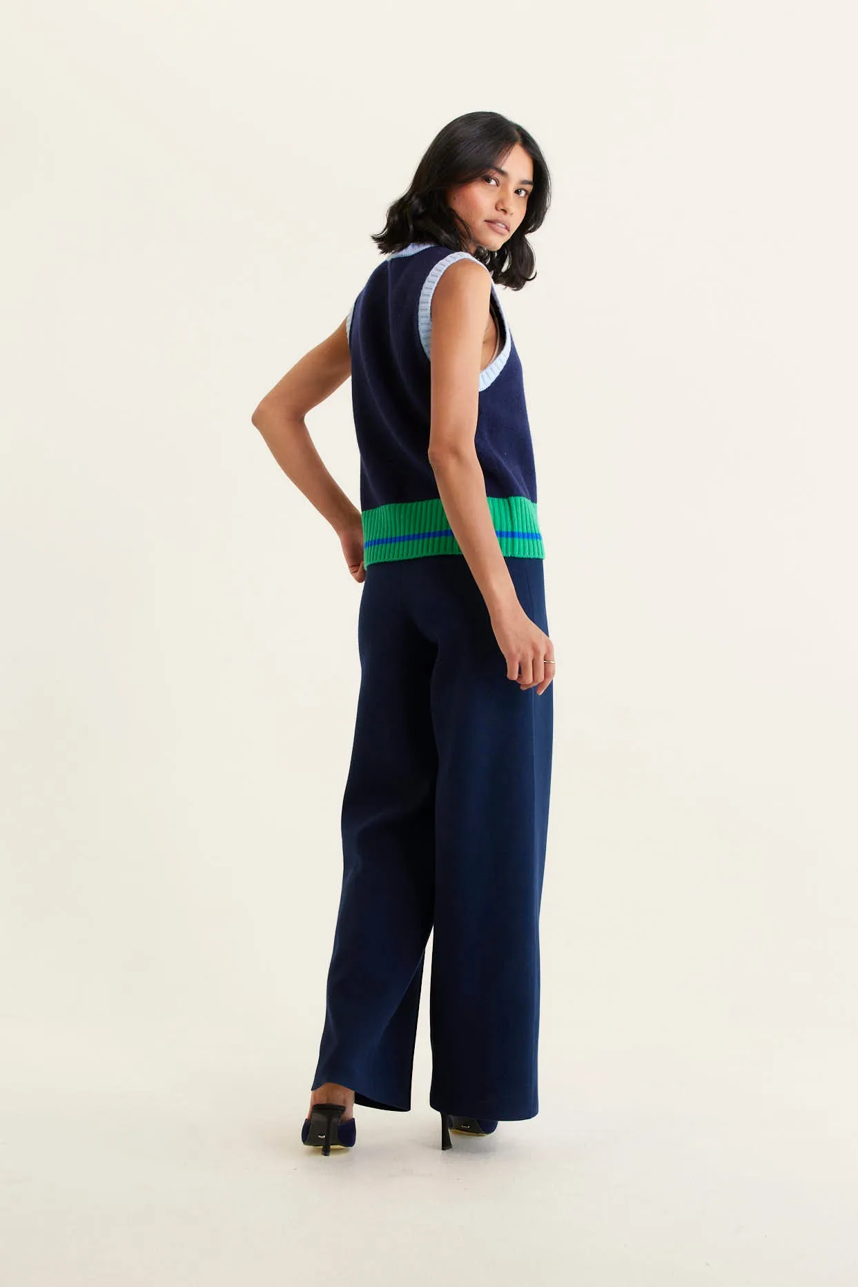 Lexington Merino Cashmere Vest In Denim